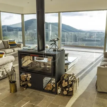 Feriehus Wunderschoene In Valcros Mit Pool Und Meerblick By Interhome *