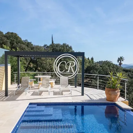 Dom wakacyjny Wunderschoene In Valcros Mit Pool Und Meerblick By Interhome