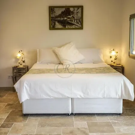 Wunderschoene In Valcros Mit Pool Und Meerblick By Interhome * La Londe-les-Maures