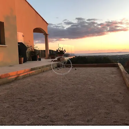 Dom wakacyjny Wunderschoene In Valcros Mit Pool Und Meerblick By Interhome