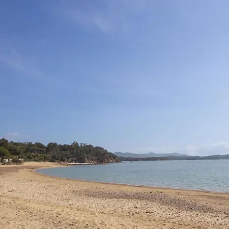 Dom wakacyjny Wunderschoene In Valcros Mit Pool Und Meerblick By Interhome La Londe-les-Maures